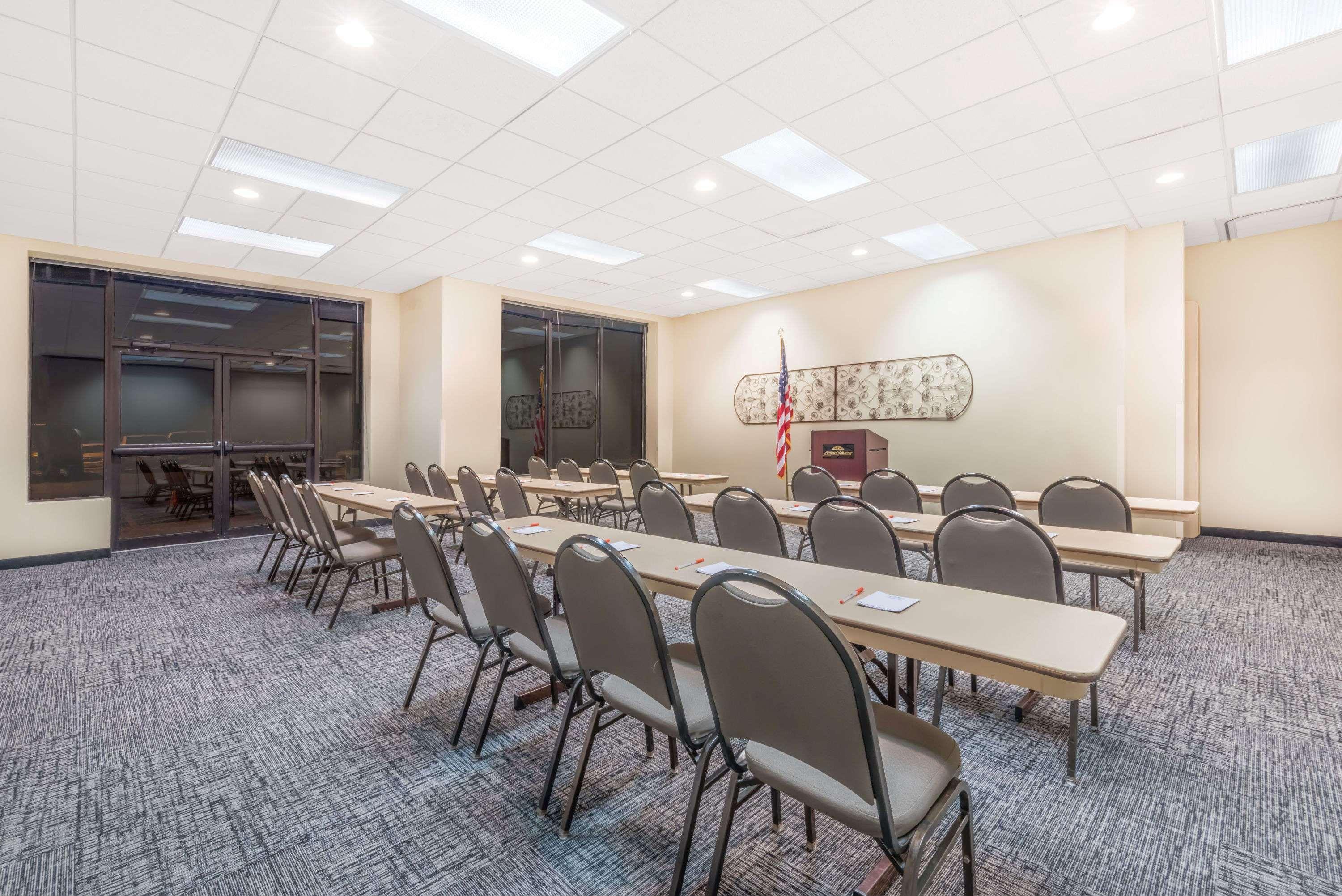 Elevation Inn & Suites, Trademark Collection By Wyndham Rapid City Luaran gambar