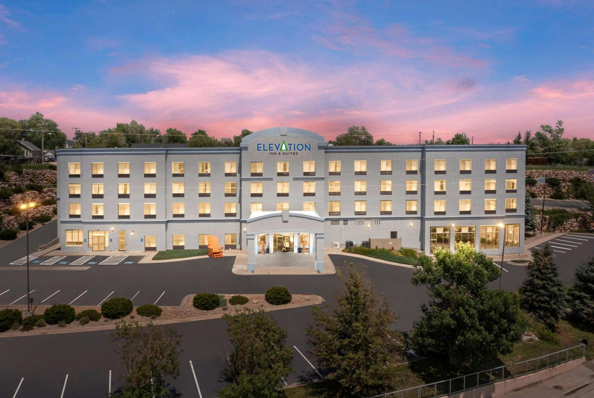 Elevation Inn & Suites, Trademark Collection By Wyndham Rapid City Luaran gambar