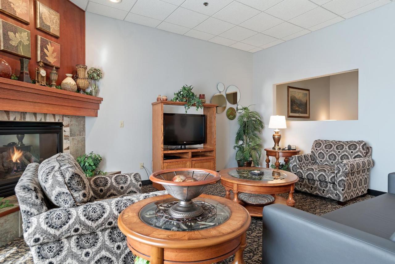 Elevation Inn & Suites, Trademark Collection By Wyndham Rapid City Luaran gambar